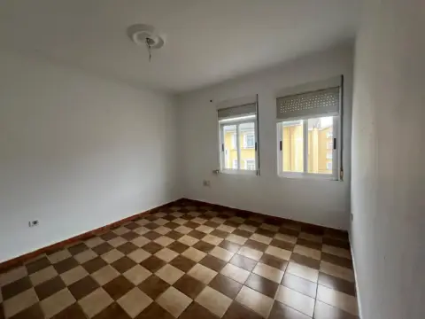 Piso en calle Illa de Tambo